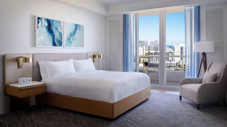 The Ritz Carlton Fort Lauderdale — Guest room