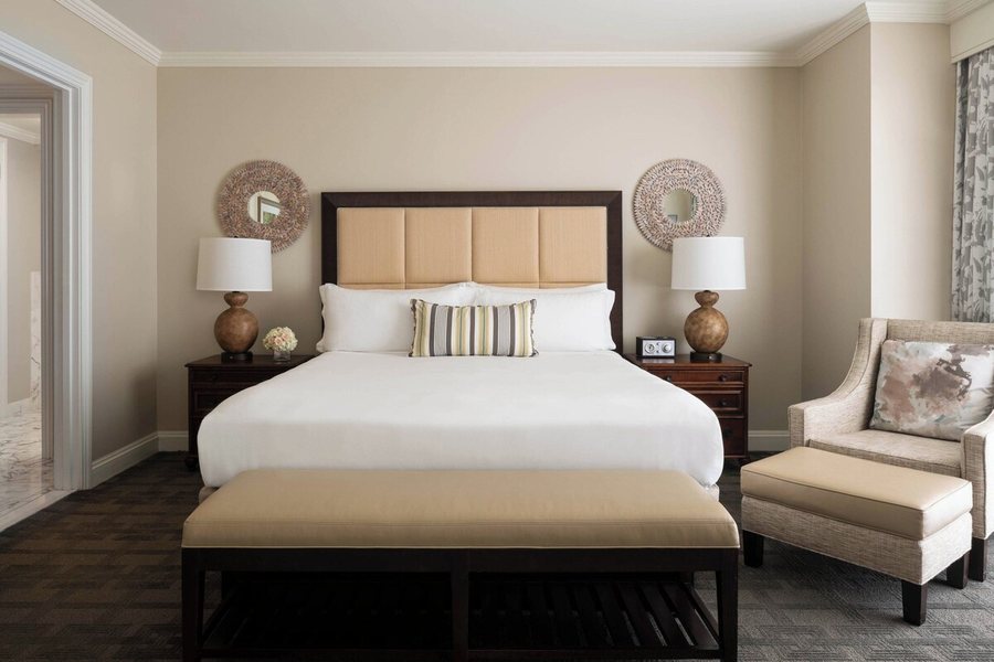 The Ritz Carlton Naples Tiburon — Guest room