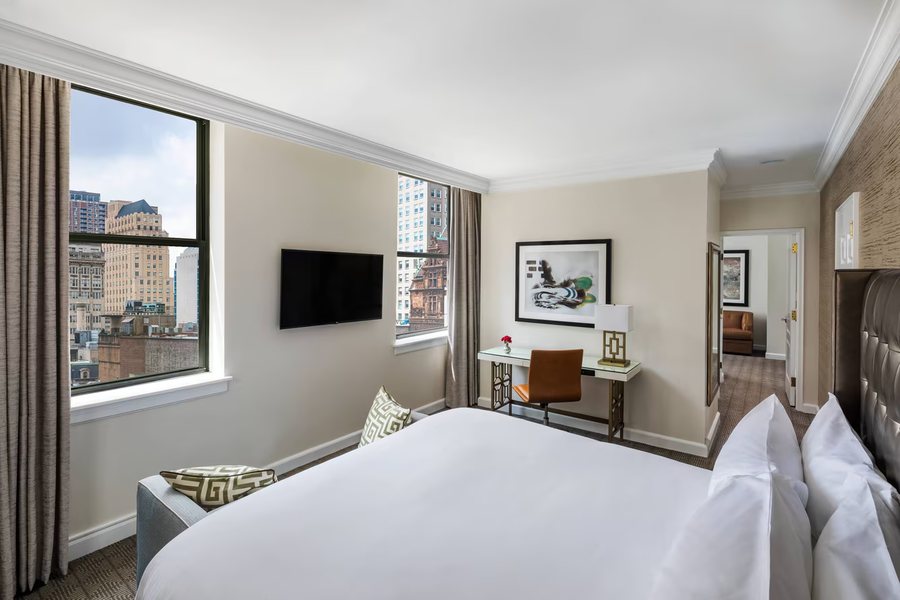 The Ritz Carlton Philadelphia — Guest room
