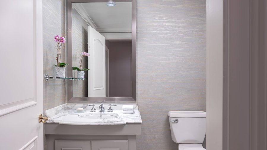 The Ritz Carlton Sarasota — Bathroom
