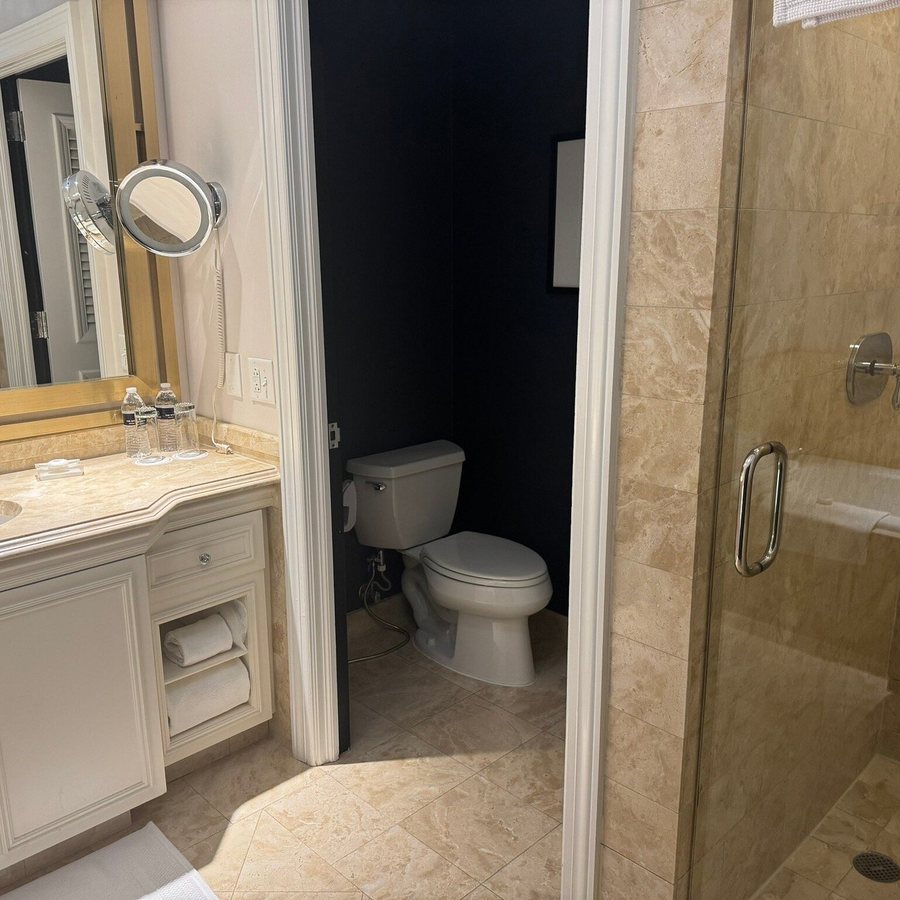 The Ritz Carlton Washington D C — Bathroom