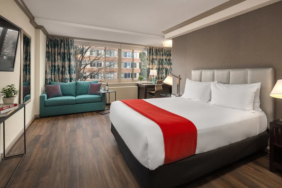 The River Inn — Guest room
