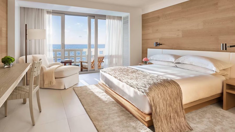 The Rock By Lowkl Miami Beach Florida — Guest room