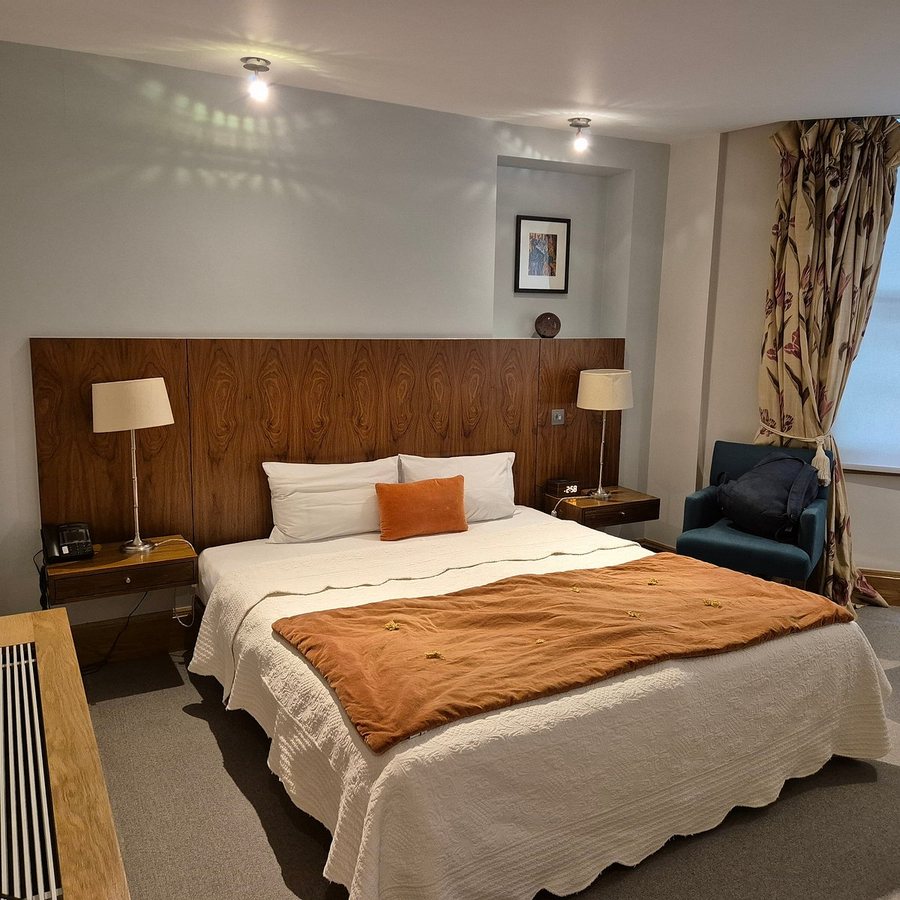 The Rockwell — Guest room