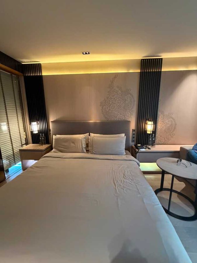 The Roseate New Delhi — Guest room