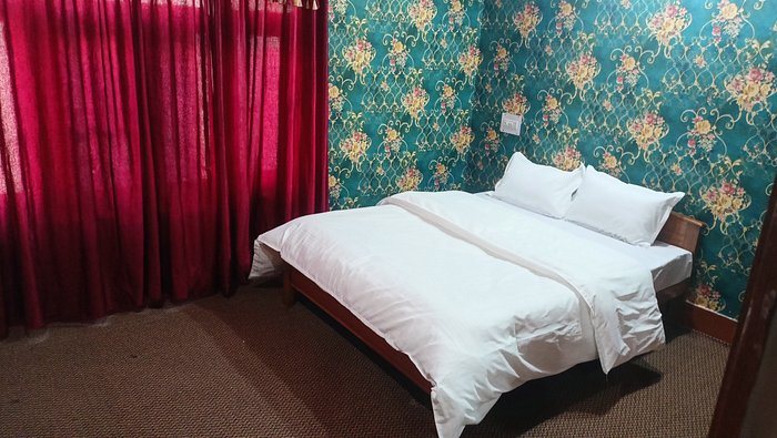 The Rosendale Srinagar — Guest room