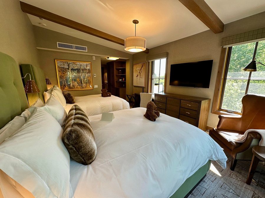 The Rusty Parrot Lodge And Spa — Guest room