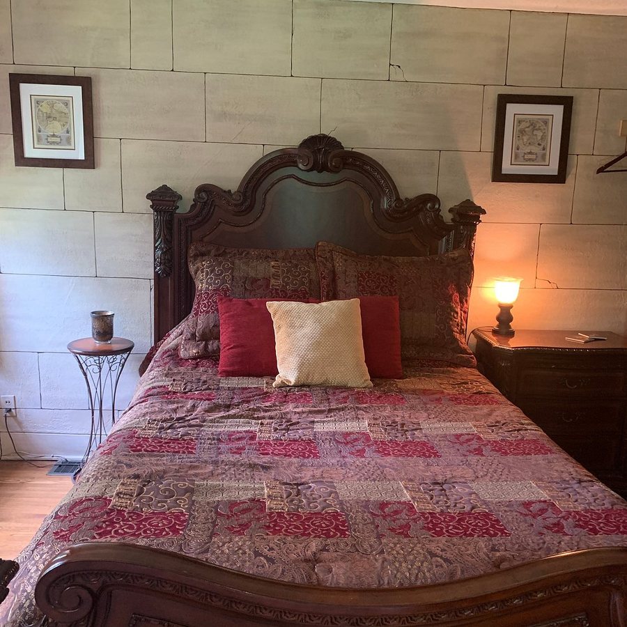The Safe House Bed and Breakfast — Guest room