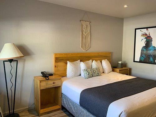 The Sage Hotel — Guest room