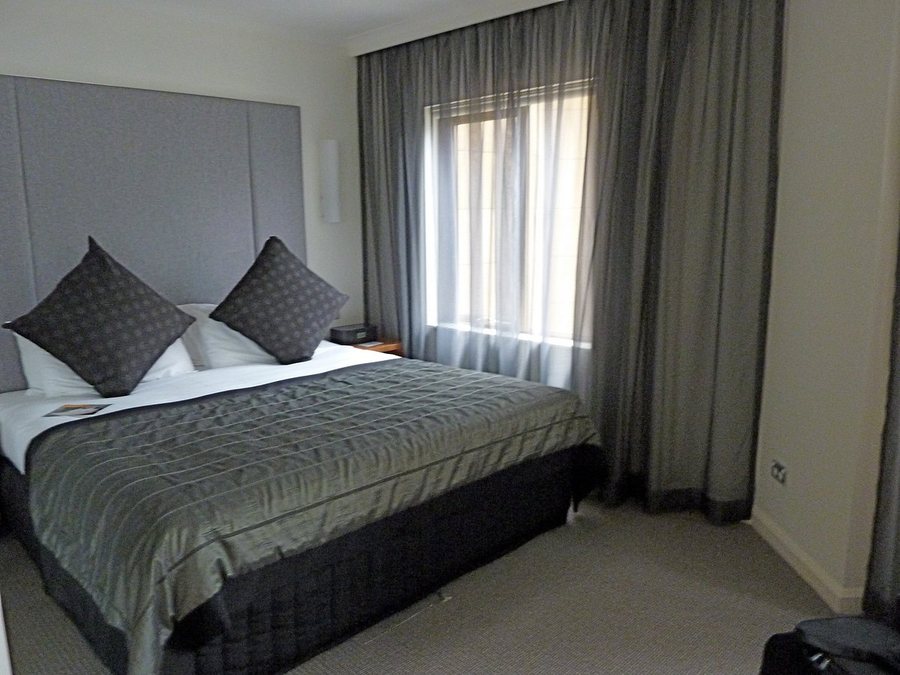 The Sebel Quay West Suites Sydney — Guest room