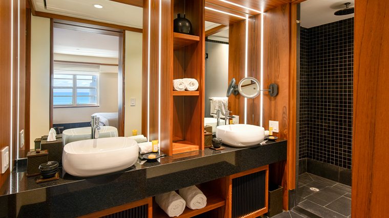The Setai Miami Beach Miami Beach Florida — Bathroom
