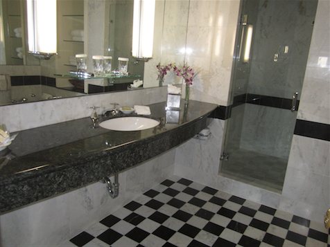 The Sherry Netherland New York City New York — Bathroom
