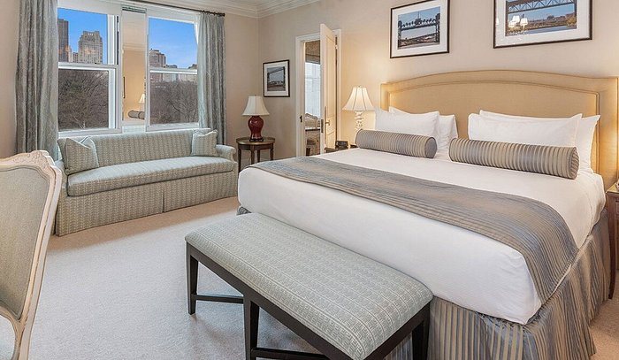 The Sherry Netherland New York City New York — Guest room