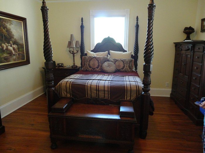 The Social Goat Bed Breakfast — Guest room