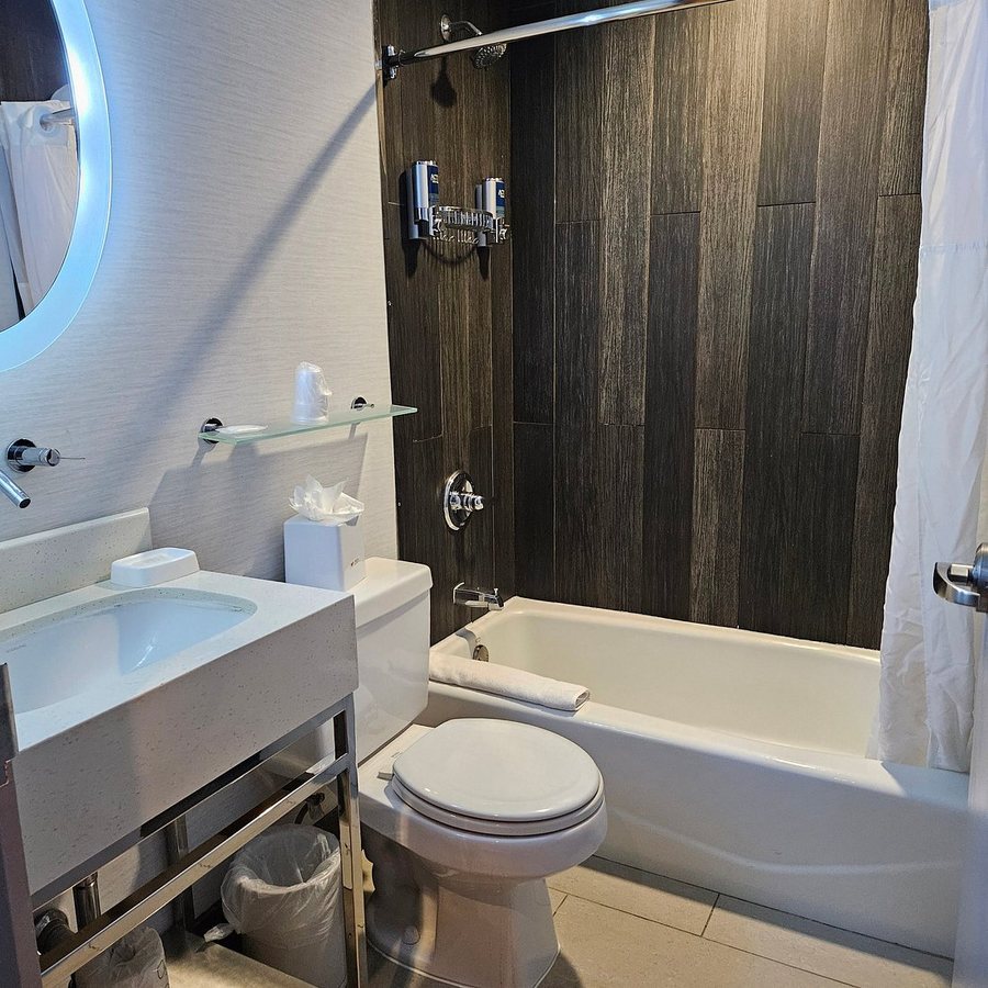 The Solita Soho Hotel Ascend Hotel Collection New York City New York — Bathroom