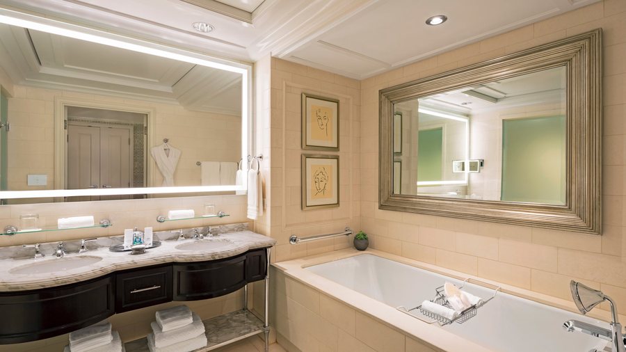 The St Regis Atlanta — Bathroom