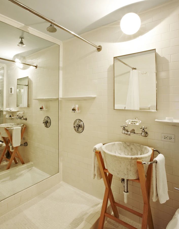 The Standard Spa Miami Beach Miami Beach Florida — Bathroom