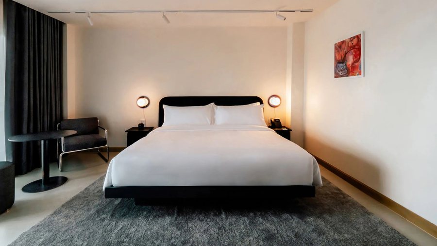 The StandardX Bangkok Phra Arthit — Guest room