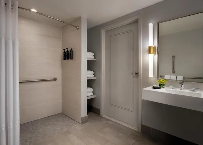 The Starling — Bathroom
