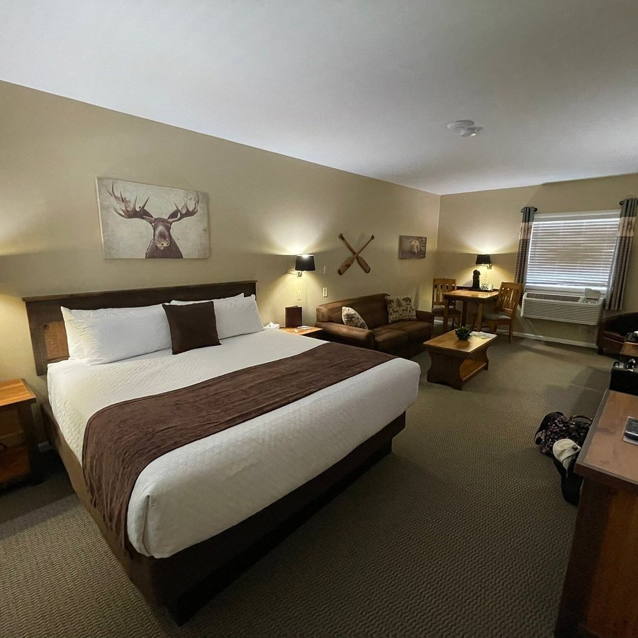 The Stone Gate Resort — Guest room