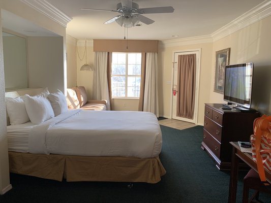 The Suites at Fall Creek — Guest room