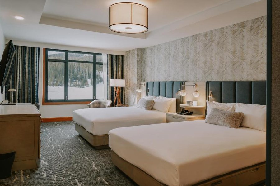 The Summit At Big Sky — Guest room