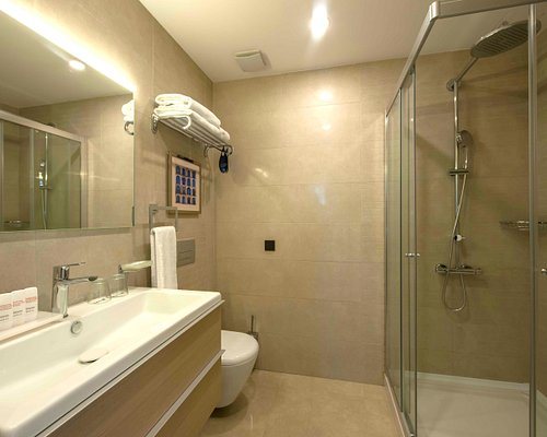 The Superior Living Istanbul — Bathroom