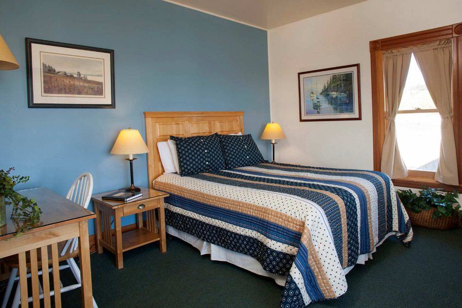 The Swan Hotel — Guest room