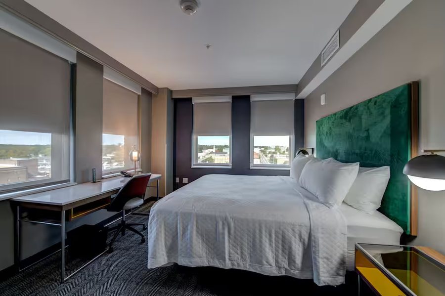 The Threefoot Hotel Meridian a Tribute Portfolio Hotel — Guest room