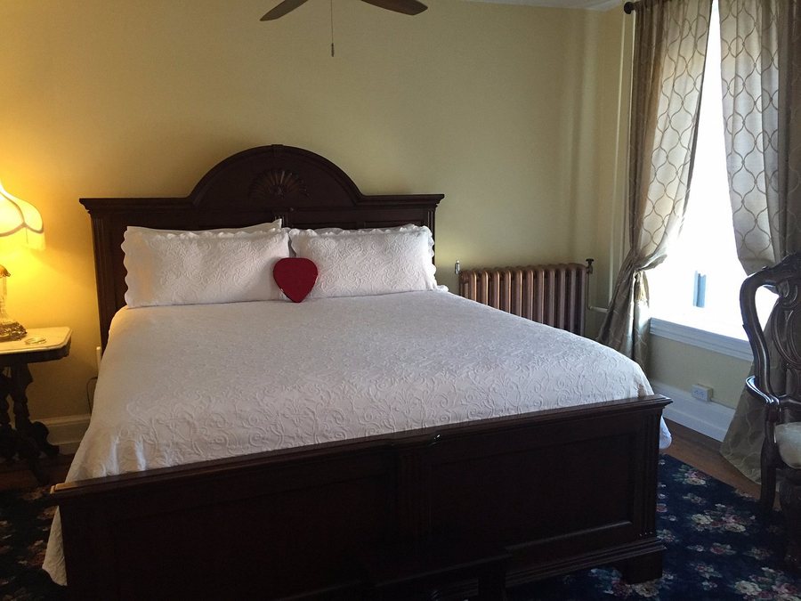 The Times House — Guest room