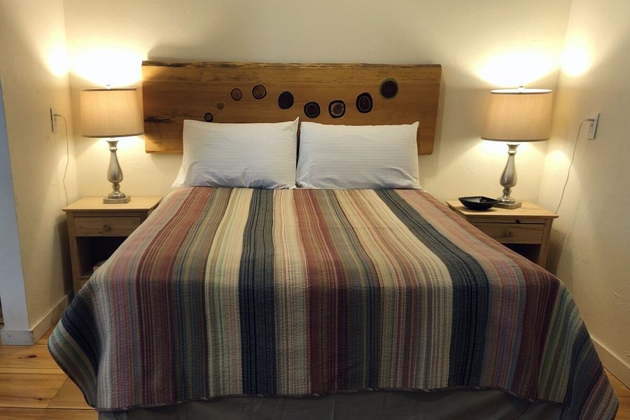 The Trailside Inn — Guest room