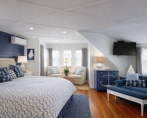 The Trellis House — Guest room
