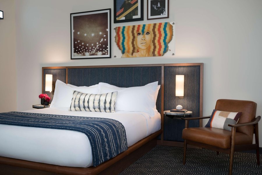 The Troubadour Hotel New Orleans — Guest room