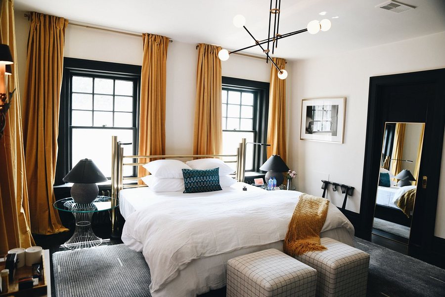 The Truitt — Guest room