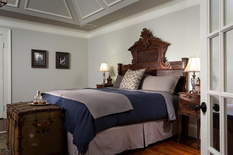 The Twelve Oaks Bed Breakfast — Guest room