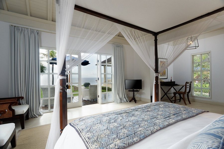The Ungasan Clifftop Resort — Guest room