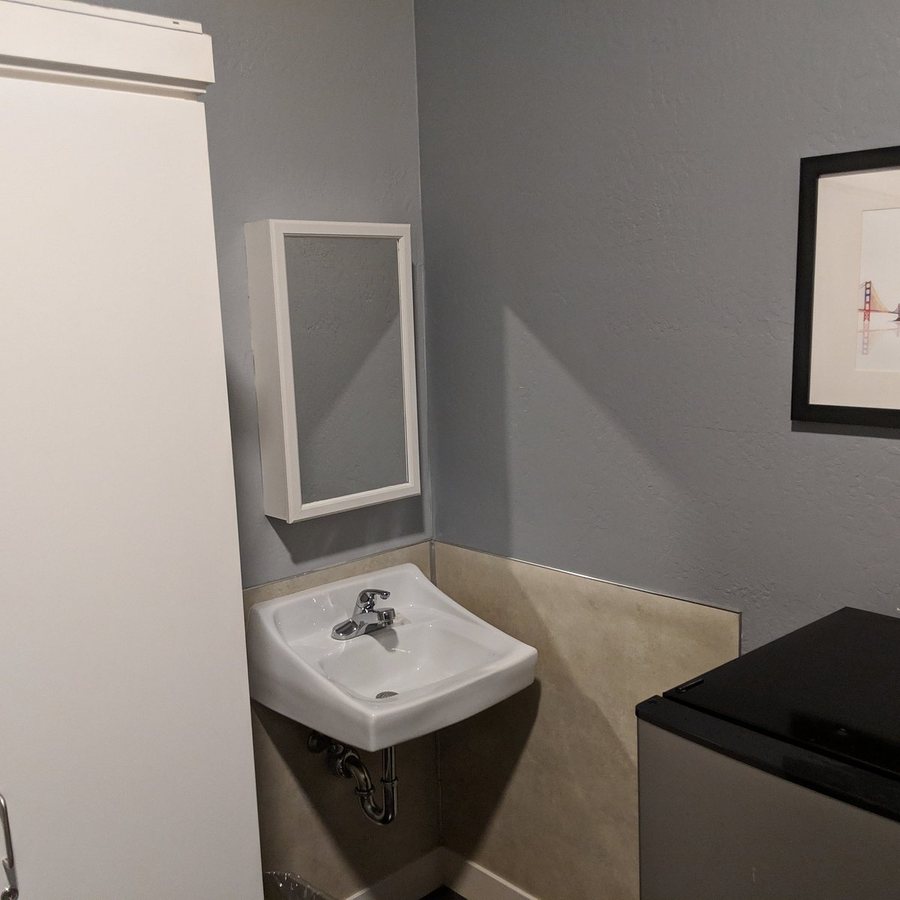 The Urban Hotel — Bathroom