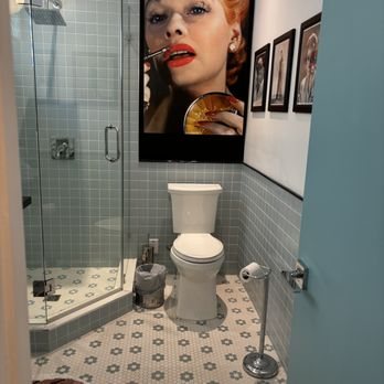 The Velvet Rope — Bathroom