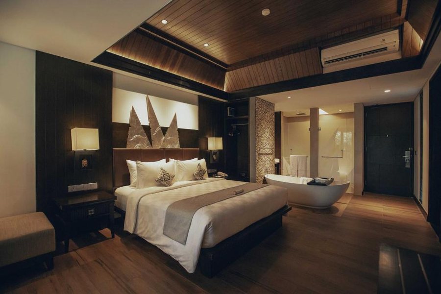 The Vira Bali Boutique Hotel Suite — Guest room