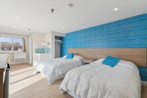 The Voyager — Guest room