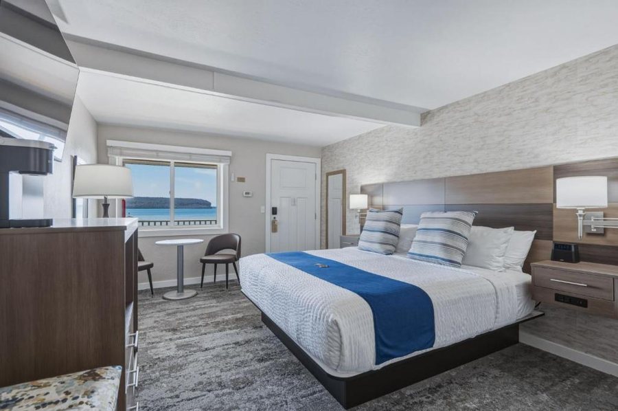 The Water Street Inn — Guest room