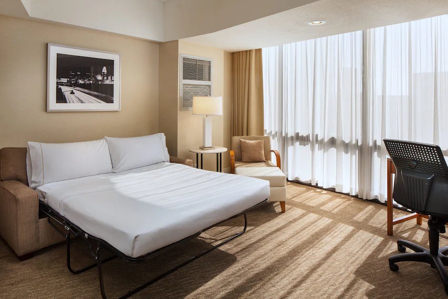 The Westin Bonaventure Hotel Suites Los Angeles Los Angeles California — Guest room