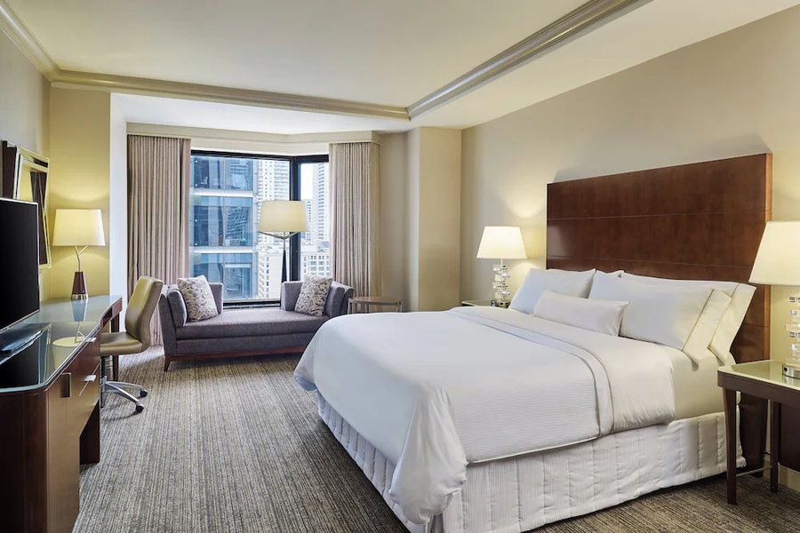 The Westin Chicago River North Chicago Illinois — Guest room