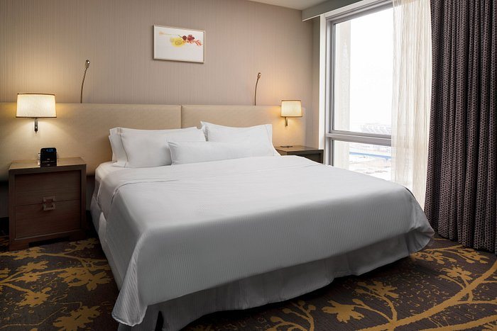 The Westin Cleveland Downtown Cleveland Ohio — Guest room