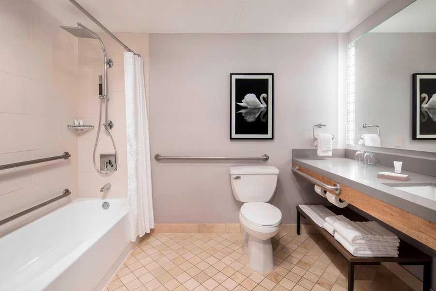 The Westin Copley Place Boston — Bathroom