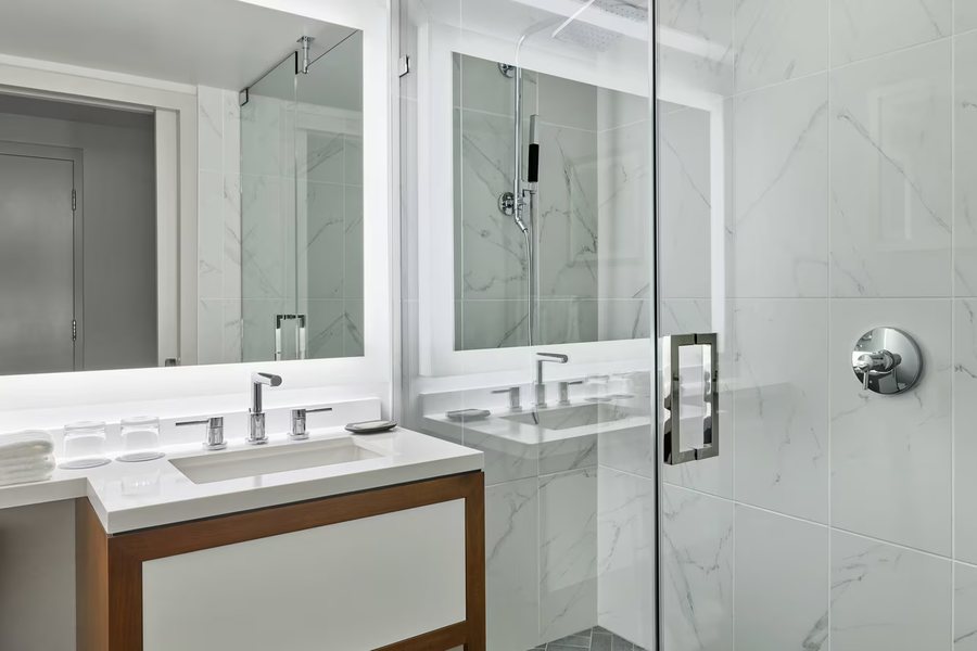 The Westin Palo Alto — Bathroom