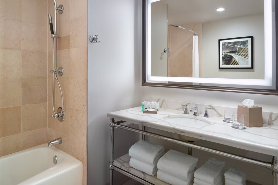 The Westin Poinsett Greenville — Bathroom
