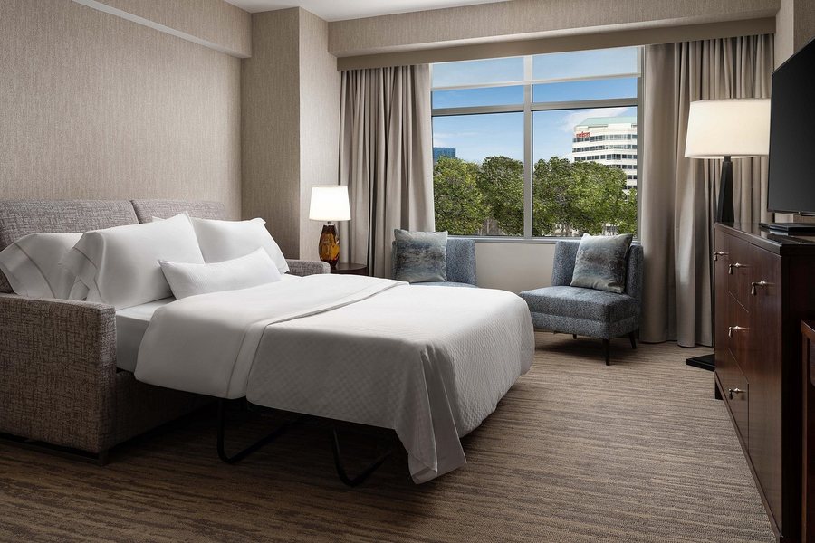 The Westin Reston Heights — Guest room