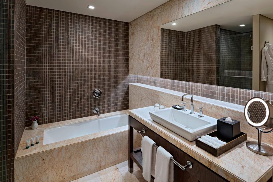 The Westin Santa Fe Mexico City — Bathroom