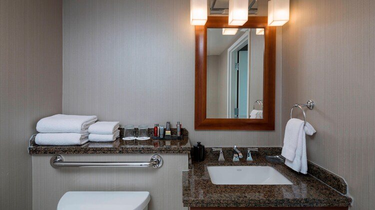 The Westin Tysons Corner — Bathroom